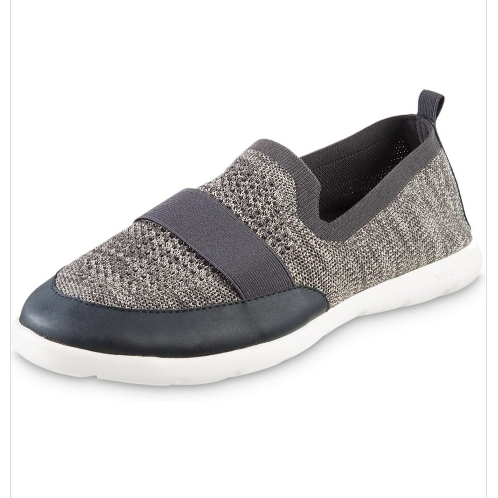 Isotoner Men's Zenz Sport Knit Indoor and Outdoor Slip-On Slipper Shoe Size 10